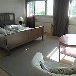 Majatalo Myotatuuli 3*