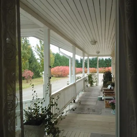 Majatalo Myoetaetuuli 3*